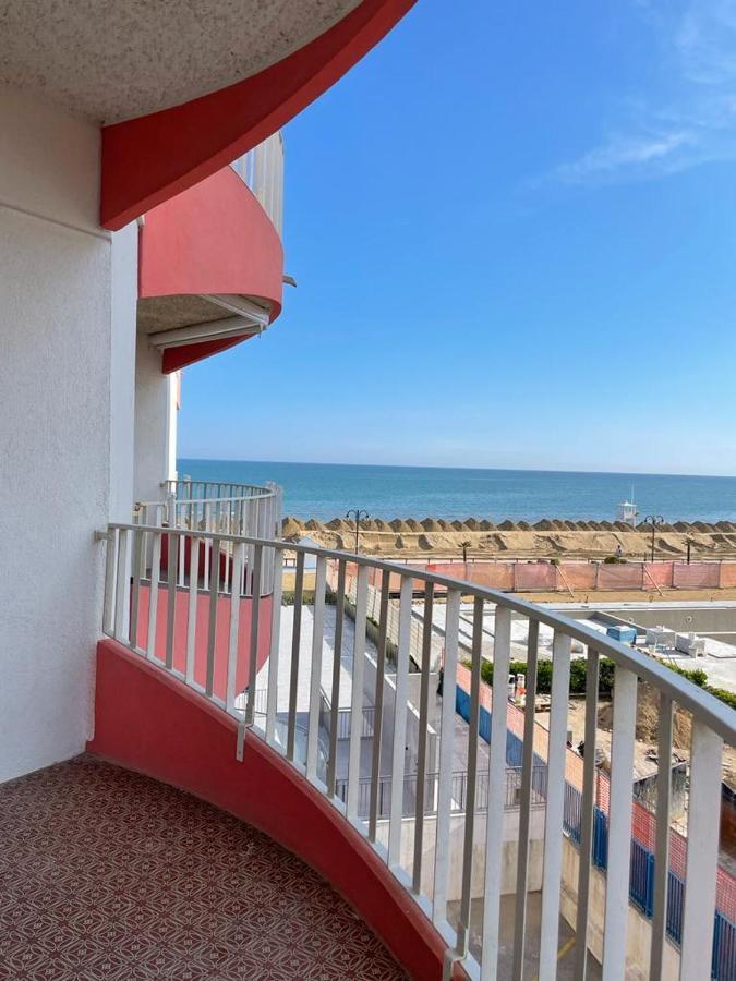 Residence Apollo - Walterigato Apartments Solo Per Famiglie Lido di Jesolo Ngoại thất bức ảnh