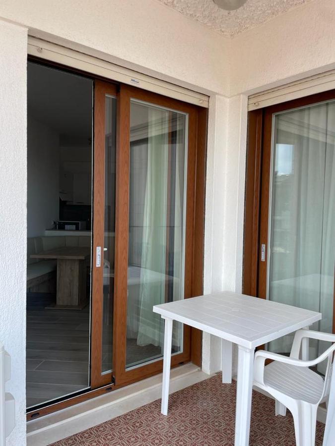 Residence Apollo - Walterigato Apartments Solo Per Famiglie Lido di Jesolo Ngoại thất bức ảnh