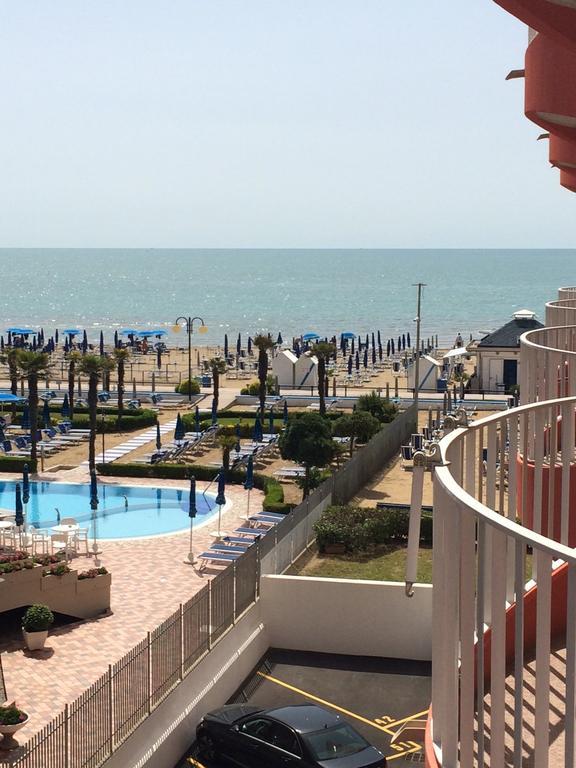 Residence Apollo - Walterigato Apartments Solo Per Famiglie Lido di Jesolo Ngoại thất bức ảnh